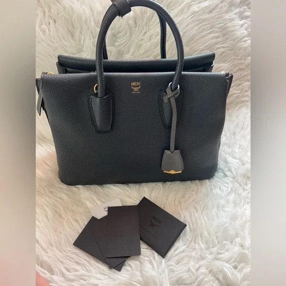 NWOT MCM PHANTOM MILLA 2 way - Picture 1 of 15